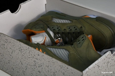 Hyperoad 5 “Olive” Jordan Air 1021